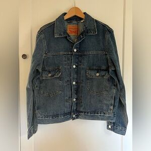 Levi's NWT Type 2 Men's Classic Blue Denim Jacket